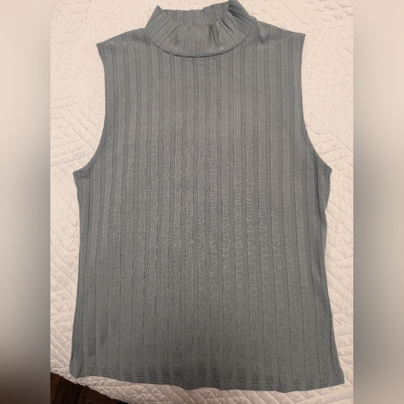 Dynamite Tops - Dynamite mock neck tank